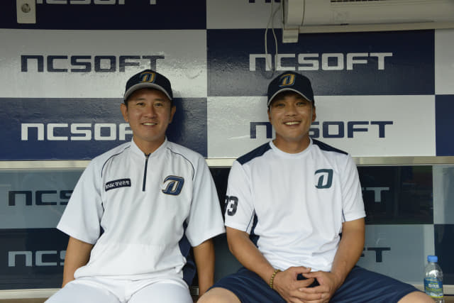 NC 다이노스 손시헌(왼쪽), 이종욱 코치.