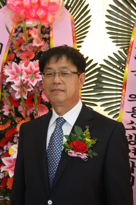 강 원 덕(61) 전 군체육회 부회장