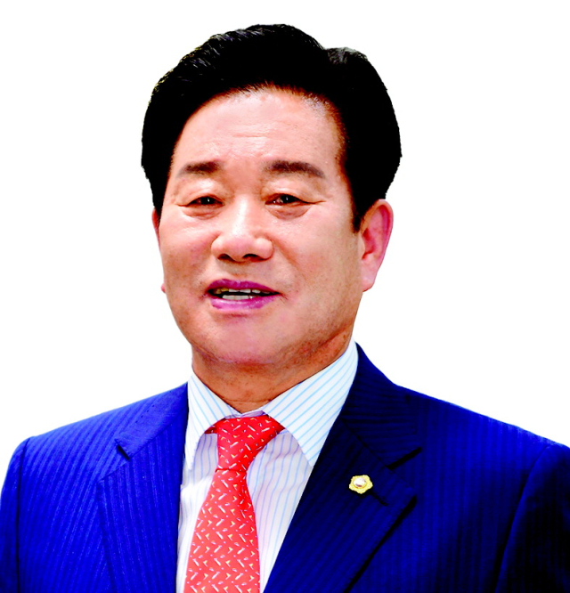 김진부 도의회 의장